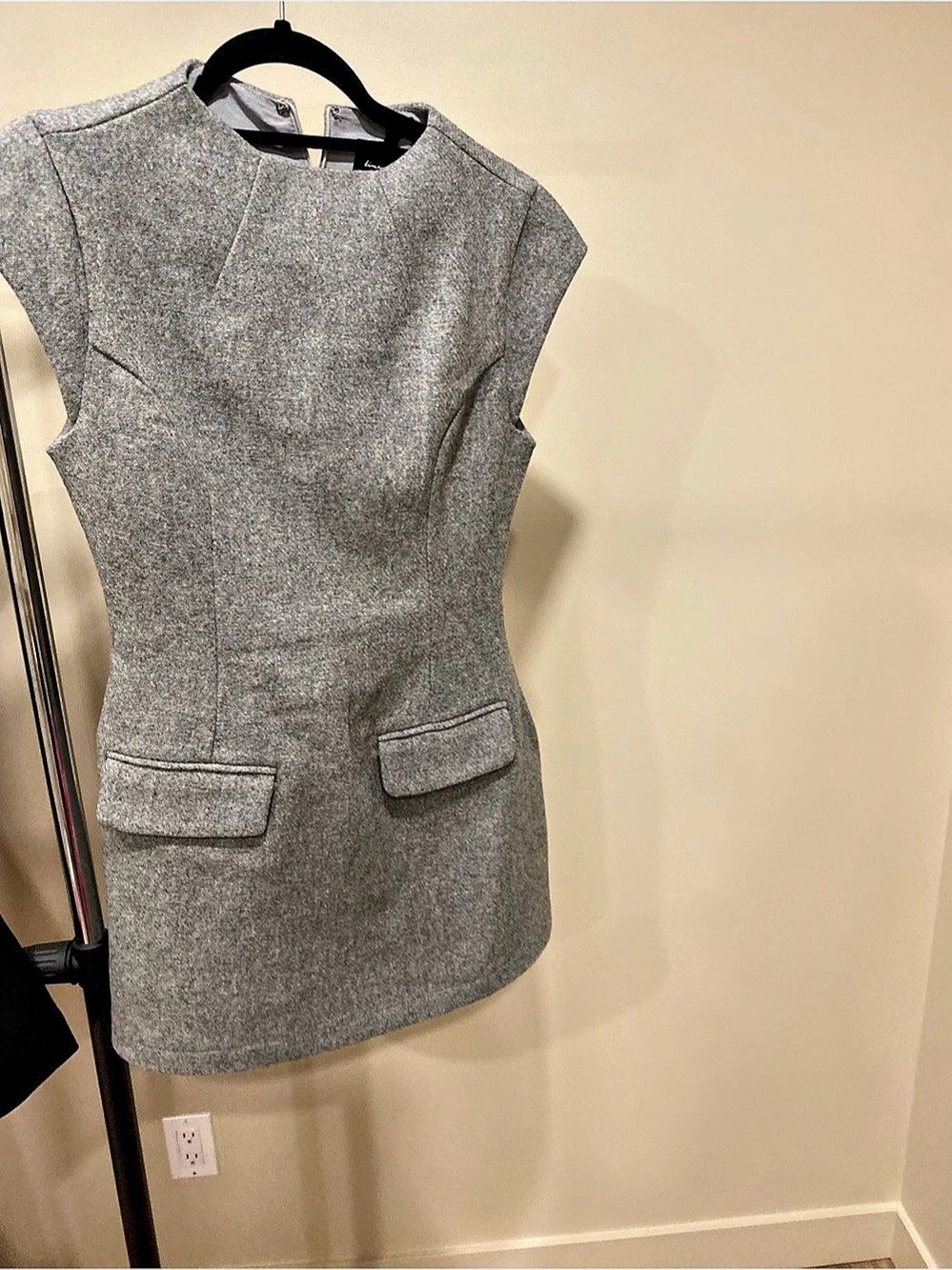 lineanddot Gray Mini Dress Size Small